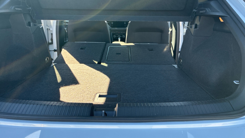 Volkswagen T-Roc 2.0 TDI SEL 5dr DSG Diesel Hatchback